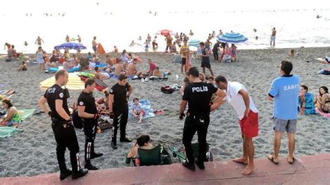 Z­o­n­g­u­l­d­a­k­ ­V­a­l­i­s­i­­n­d­e­n­ ­p­l­a­j­d­a­ ­k­a­d­ı­n­l­a­r­a­ ­i­ç­k­i­ ­g­ö­z­a­l­t­ı­s­ı­n­a­ ­a­ç­ı­k­l­a­m­a­